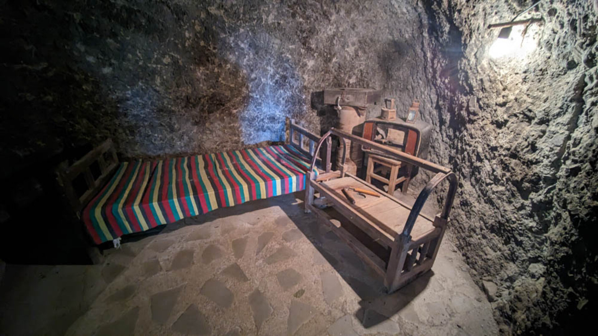 Wohnhöhle